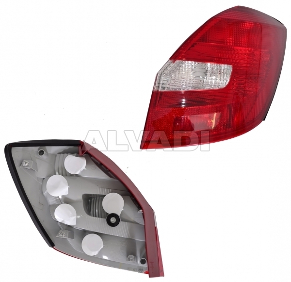 skoda fabia tail light